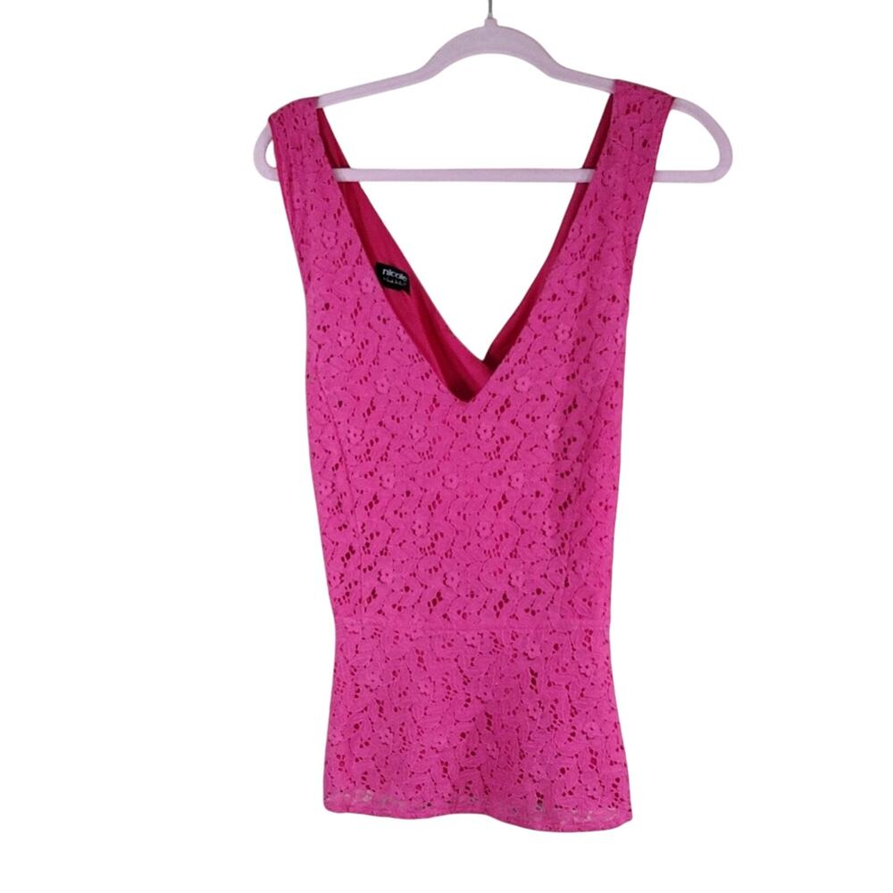 Nicole by Nicole Miller Hot Pink Lace Sleeveless Peplum V Neck Top Flowy Blouse - Picture 1 of 10